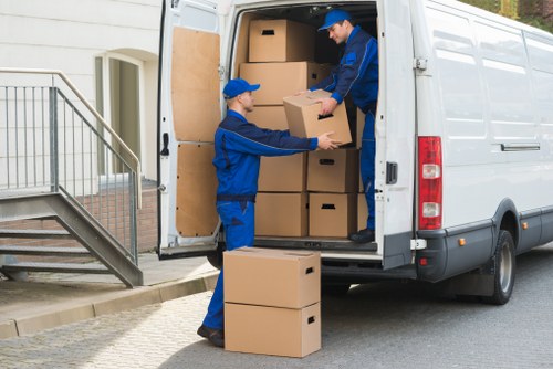 Organised moving-day packing and unpacking service for Ilford residents and businesses
